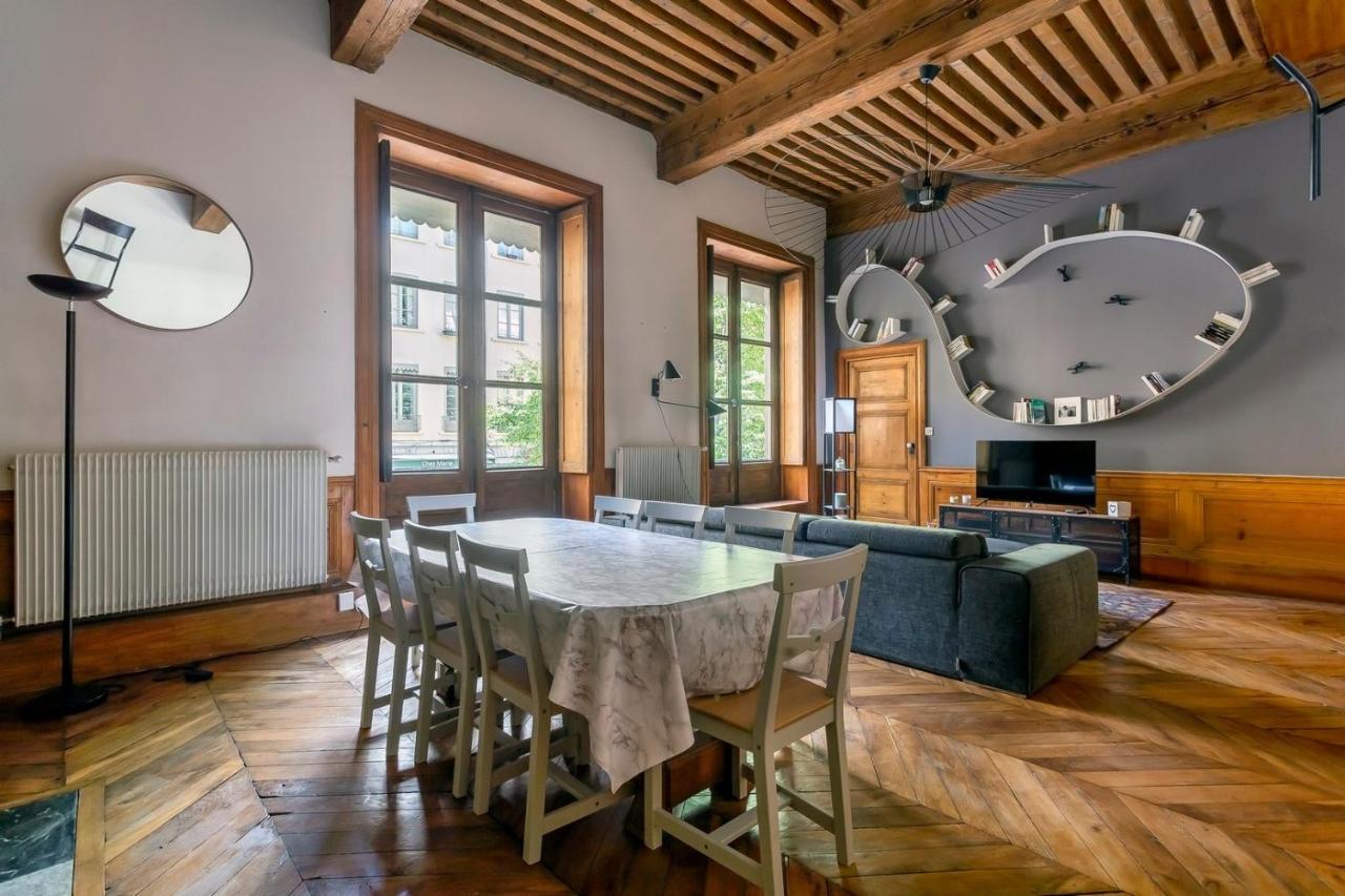 The Old Lyon Sauna 6 People Екстериор снимка